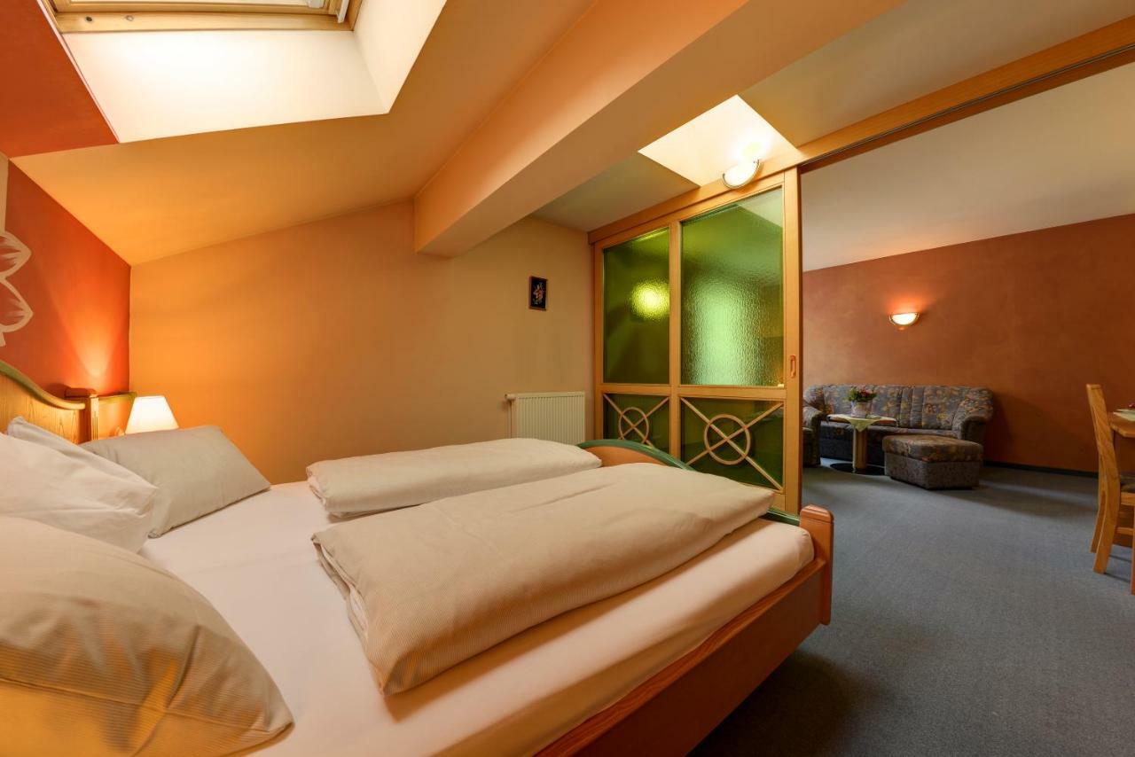 Hotel Flattacher Hof ภายนอก รูปภาพ