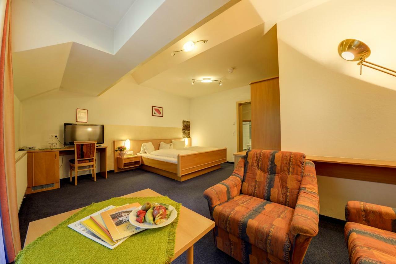 Hotel Flattacher Hof ภายนอก รูปภาพ