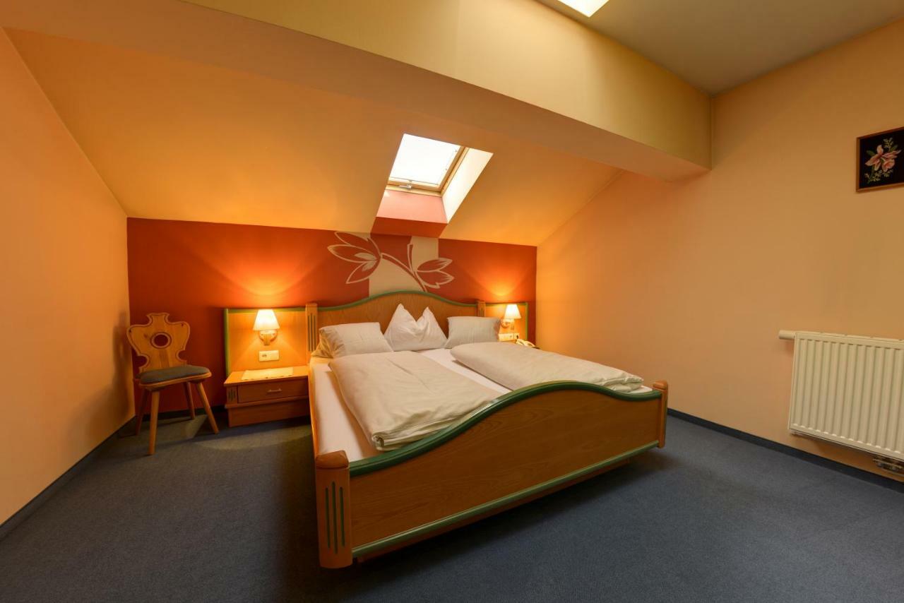 Hotel Flattacher Hof ภายนอก รูปภาพ