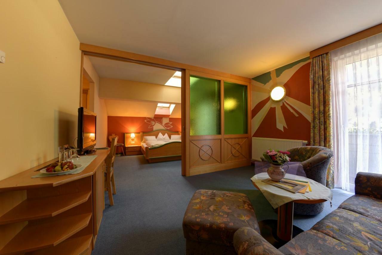 Hotel Flattacher Hof ภายนอก รูปภาพ